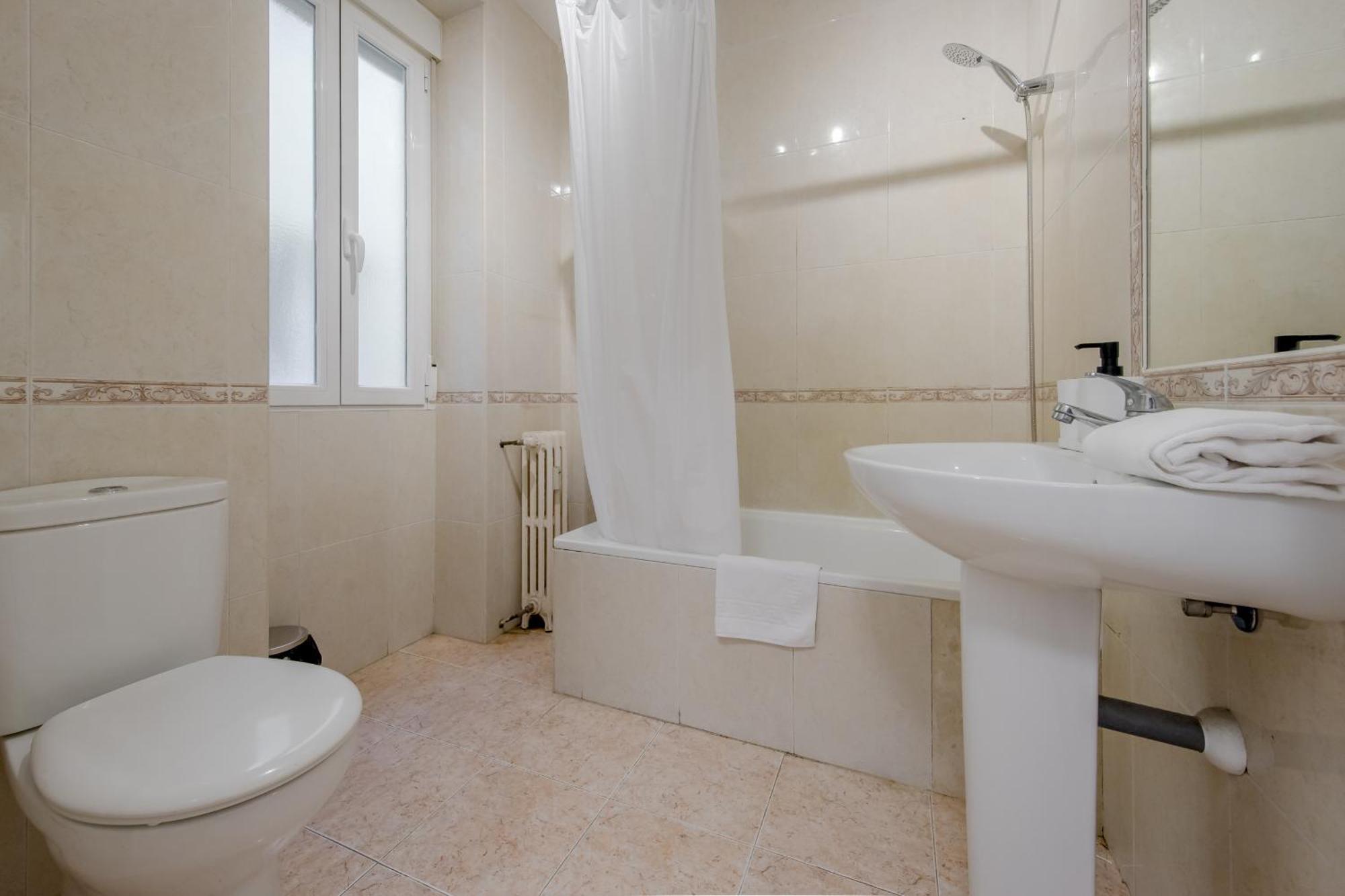 Classic Apt 7Pax En La Latina-Centro De 马德里 外观 照片