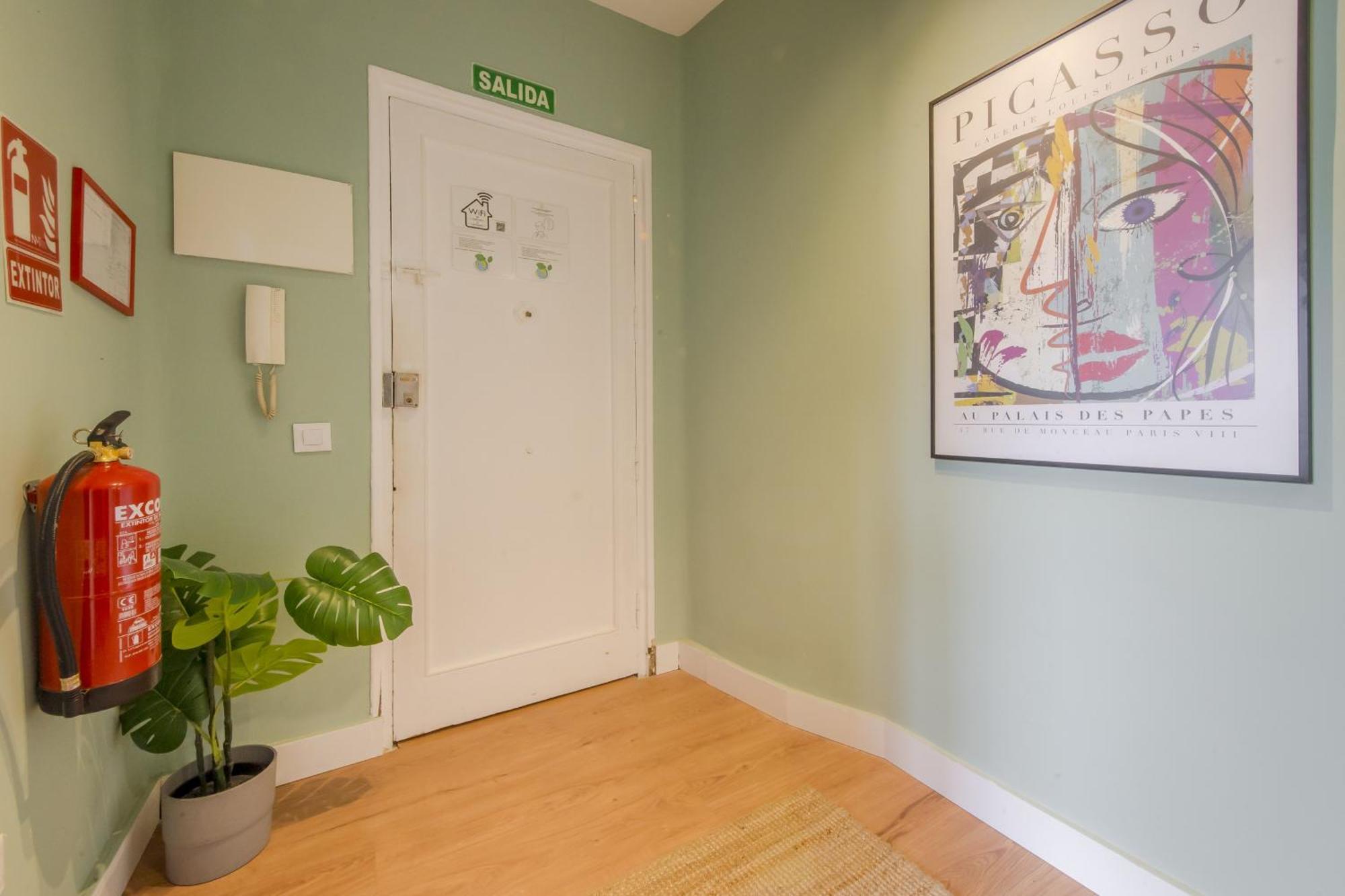 Classic Apt 7Pax En La Latina-Centro De 马德里 外观 照片